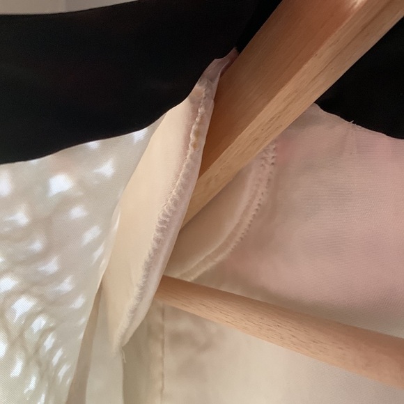 Cream Sequin Cropped Jacket - Picture 8 of 8